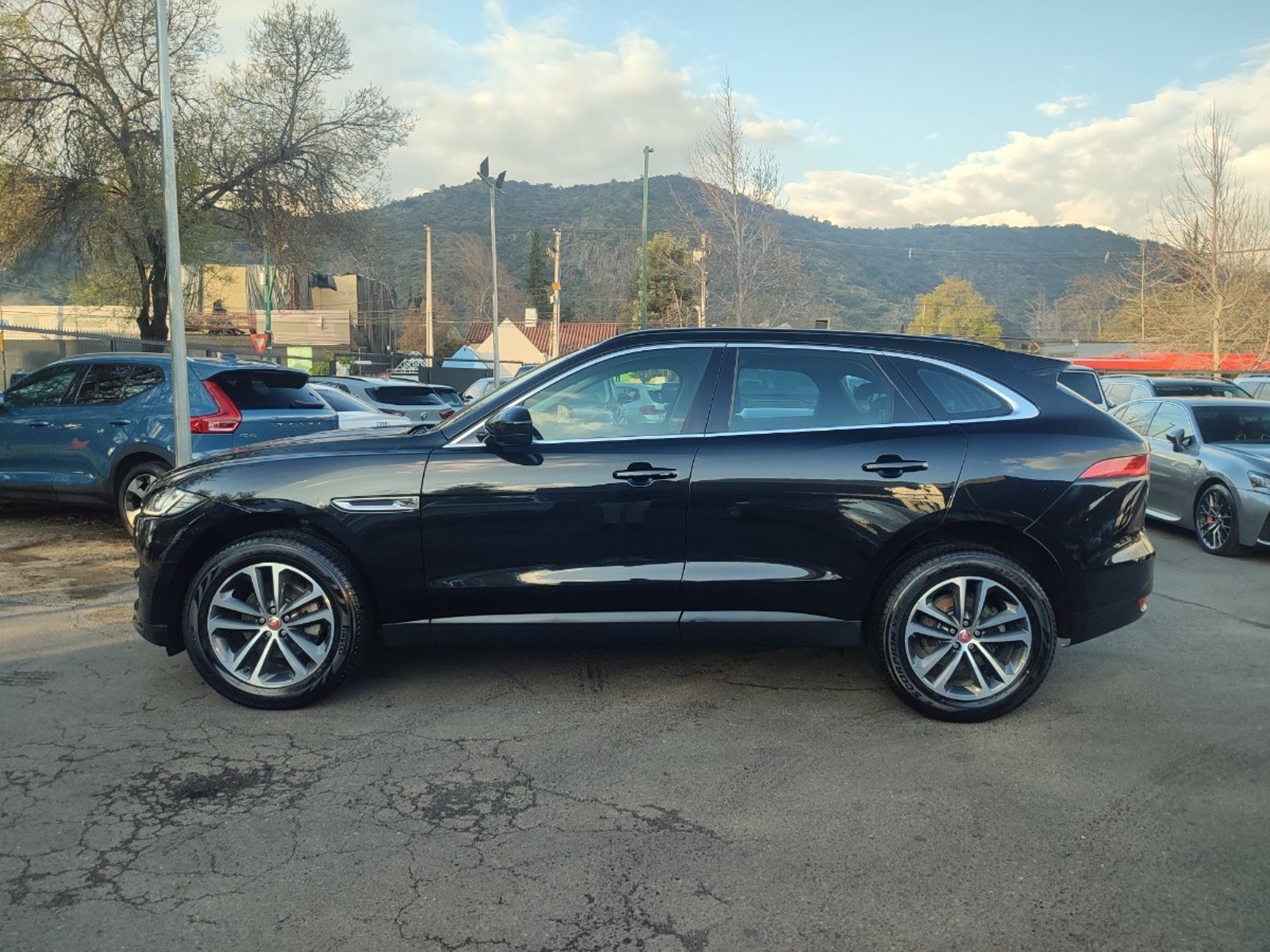Jaguar F-PACE PRESTIGE 2.0D 4X4 2019 - Imagen 5 de 17