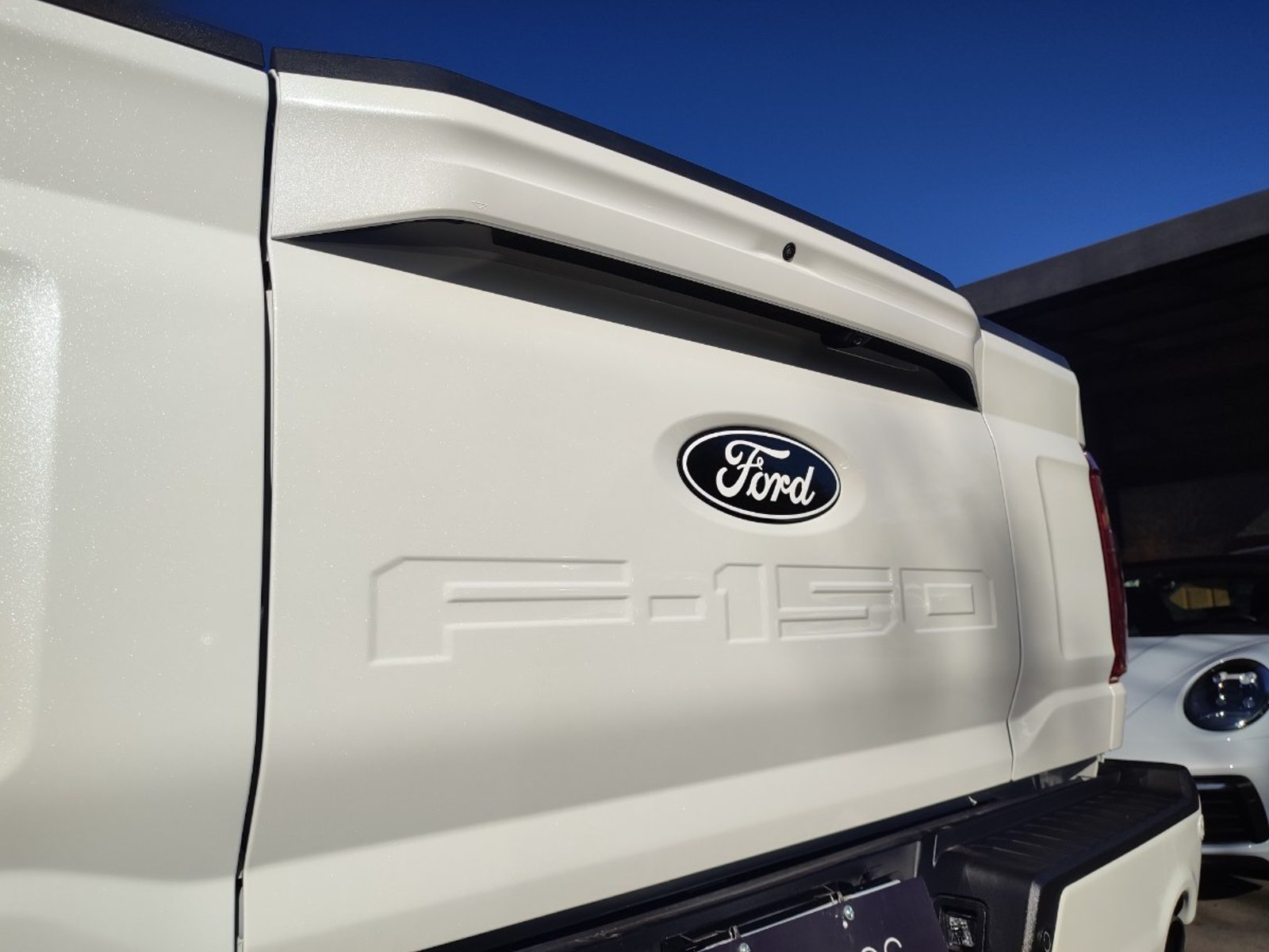 FORD F-150 LARIAT BLACK 5.0 V8 4X4 2026 - Imagen 9 de 19