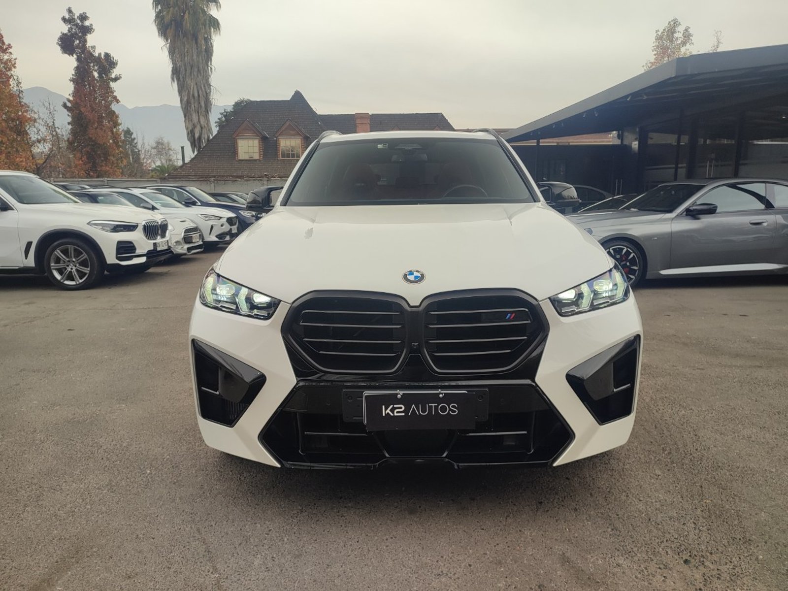 BMW X5 M COMPETITION 4.4 V8 4WD 2024 - Foto 2 de 19