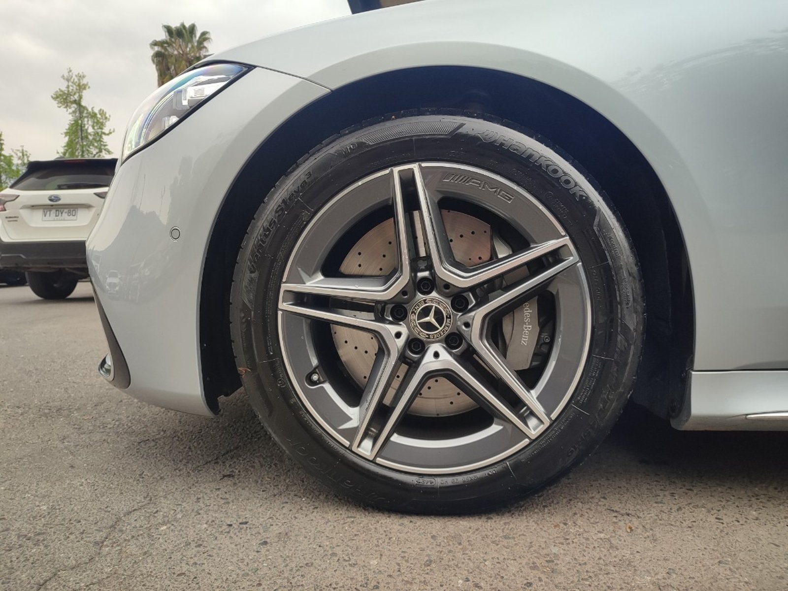 Mercedes-Benz S580 L 4.0 V8 4MATIC EQ BOOST 2025 - Foto 4 de 19
