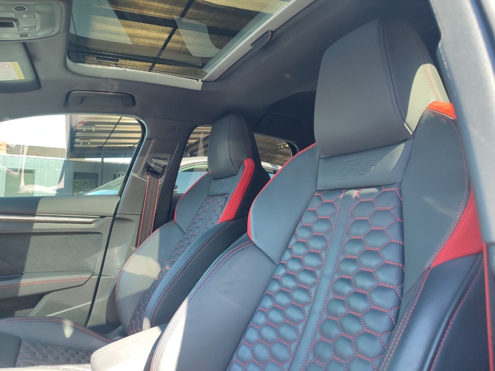 Audi RS3 SPORTBACK 2.5T QUATTRO 2024 - Imagen 12 de 17