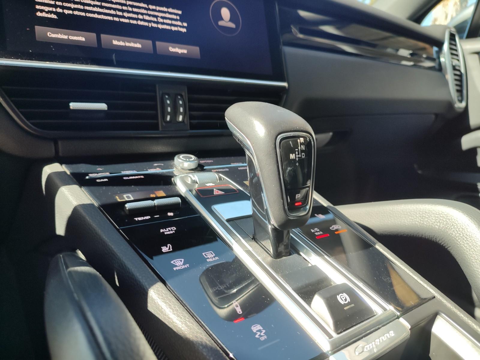 PORSCHE CAYENNE COUPE E3 3.0T V6 AWD 2022 - Imagen 14 de 18
