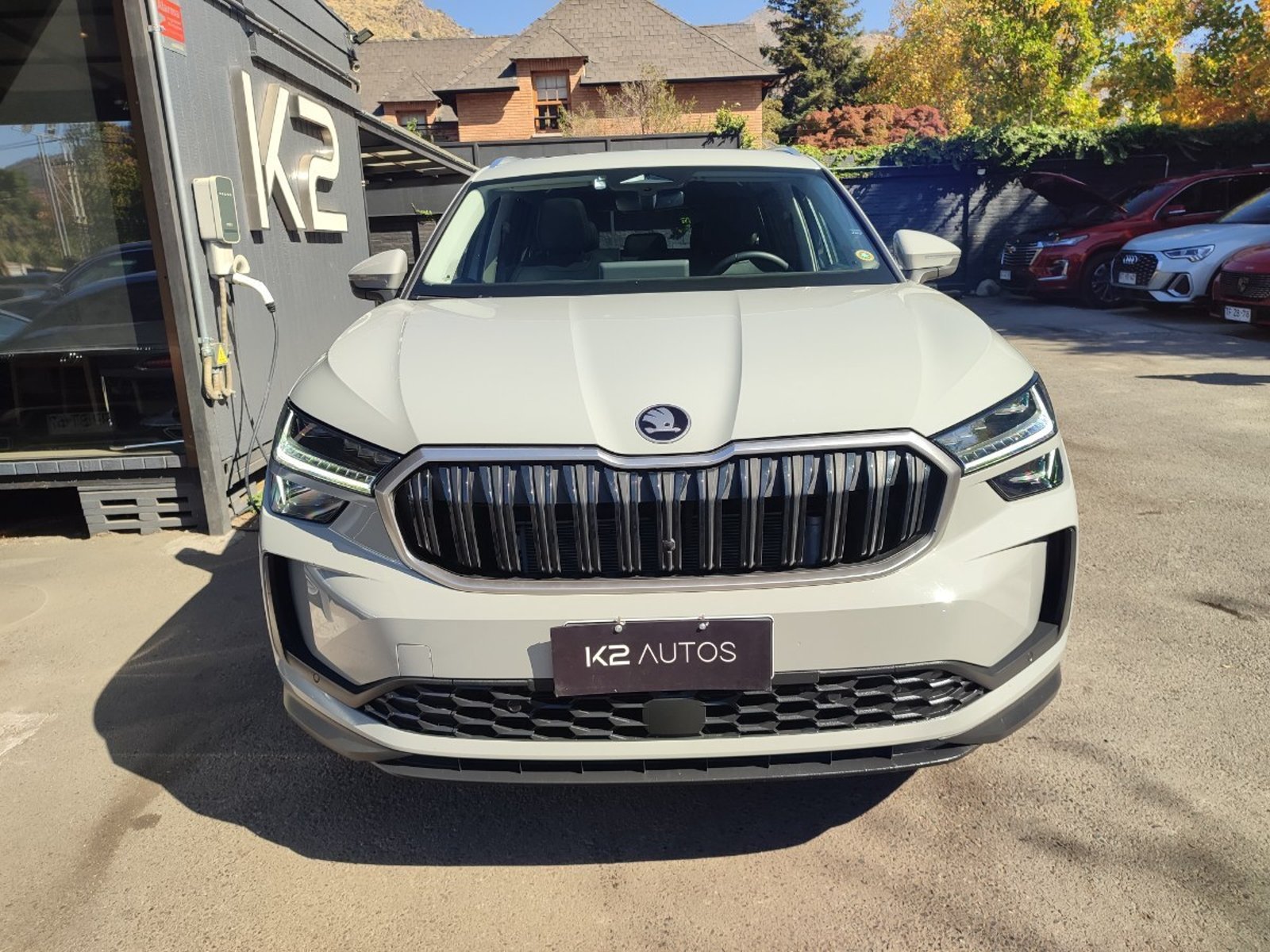 Skoda KODIAQ DESIGN 2.0 TSI 4X4 2025 - Foto 2 de 17