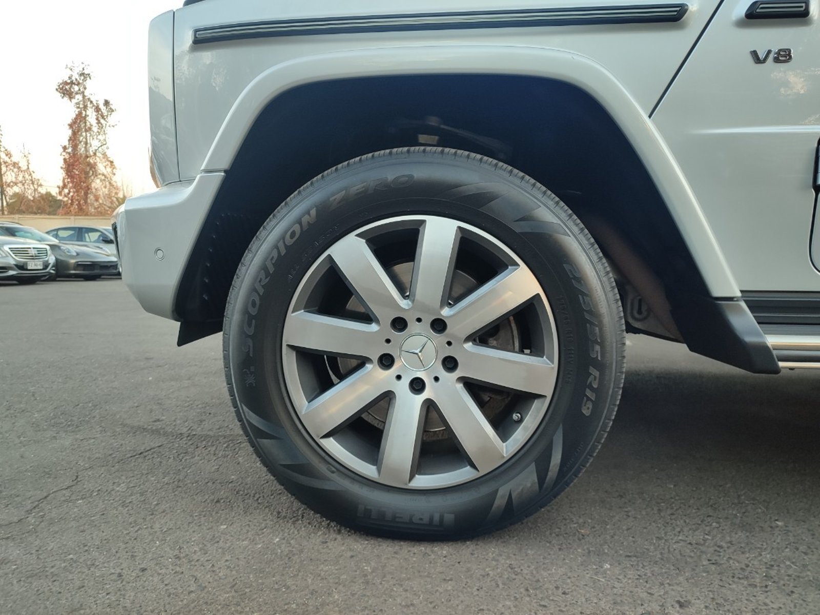 Mercedes-Benz G500 4.0 V8 BITURBO 4WD 2023 - Foto 4 de 19