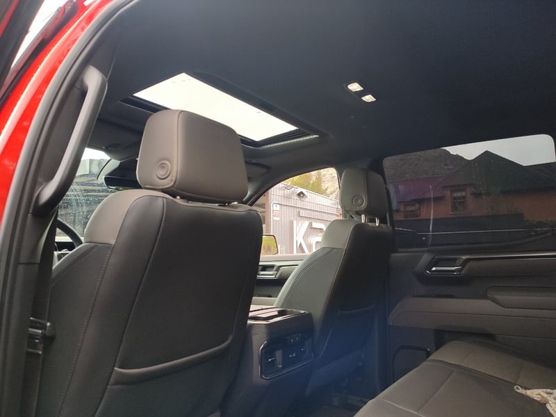 Chevrolet SILVERADO ZR2 6.2L 4WD 2023 - Imagen 10 de 18