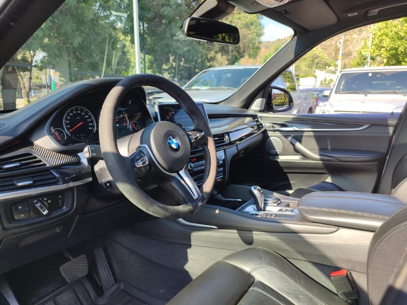 BMW X5 M 4.4 V8 AT 2016 - Imagen 9 de 17