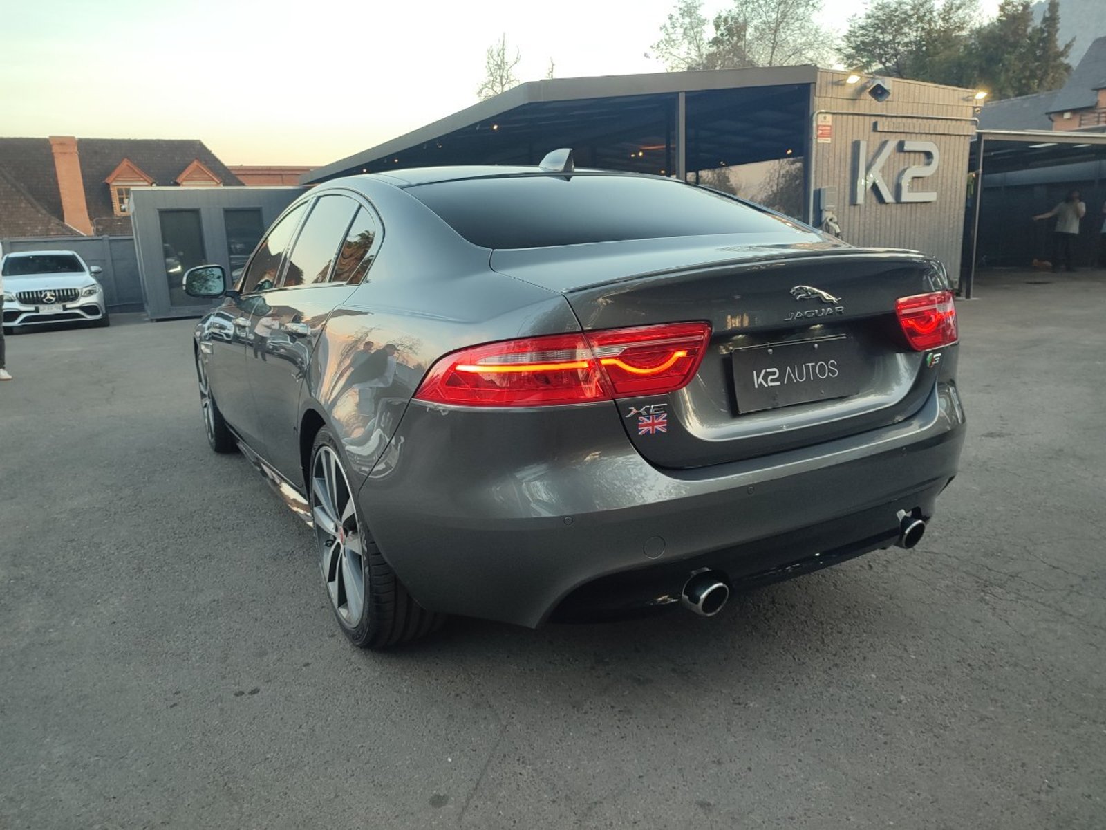 Jaguar XE S/C 3.0 S AT 2020 - Imagen 7 de 16