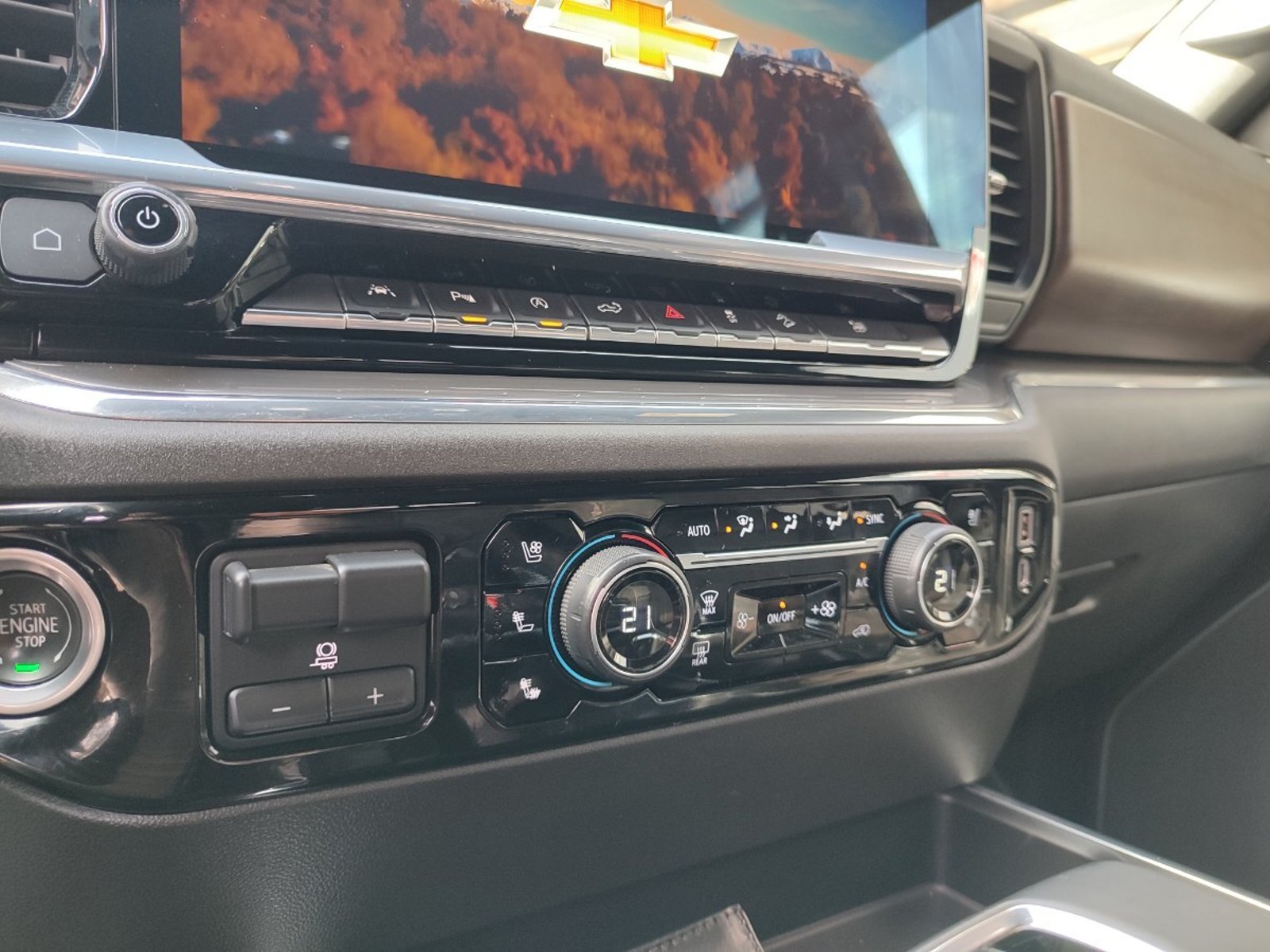 CHEVROLET SILVERADO HIGH COUNTRY 3.0 DT 4WD 2023 - Imagen 15 de 17
