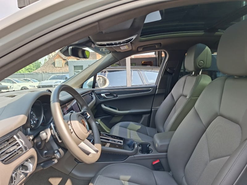 Porsche MACAN R4 2.0 4WD AT 2024 - Imagen 10 de 17