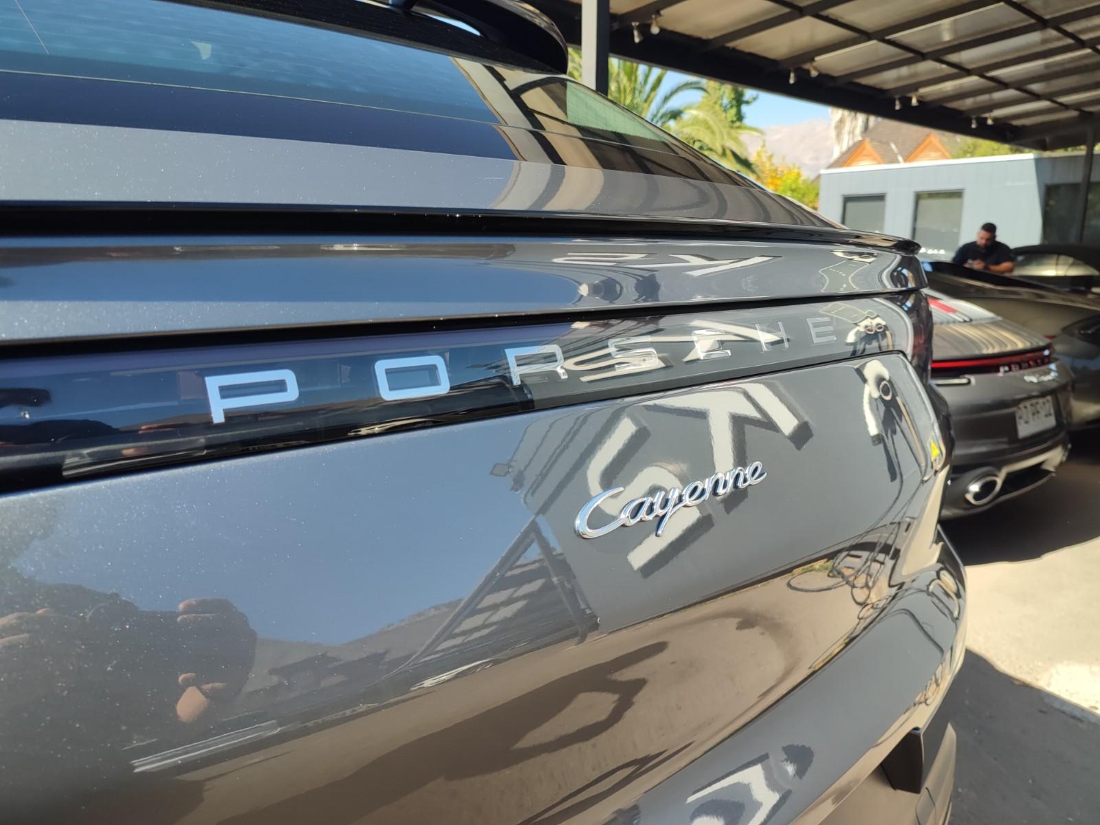 PORSCHE CAYENNE COUPE E3 3.0T V6 AWD 2022 - Imagen 8 de 18