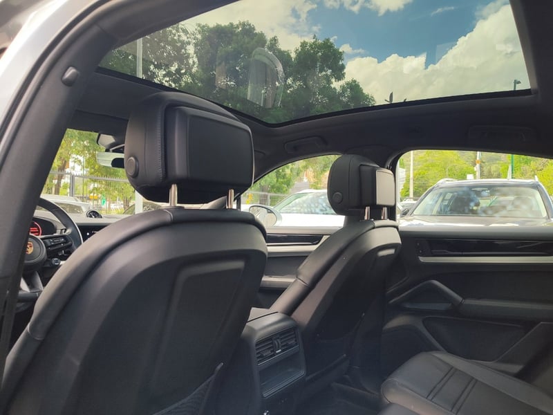 Porsche CAYENNE COUPE V6 II 3.0 4X4 2024 - Imagen 12 de 18