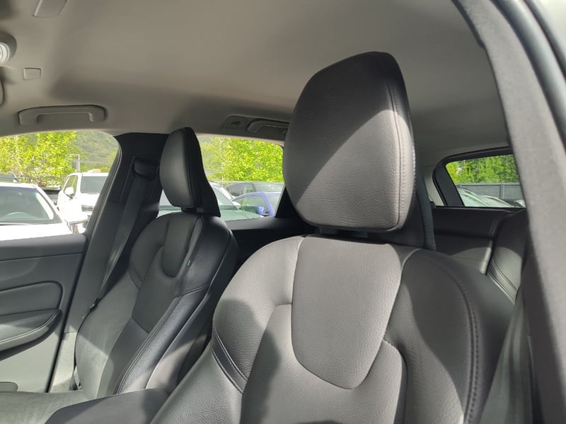 Volvo XC60 II T5 MOMENTUM 2.0 2021 - Imagen 12 de 20