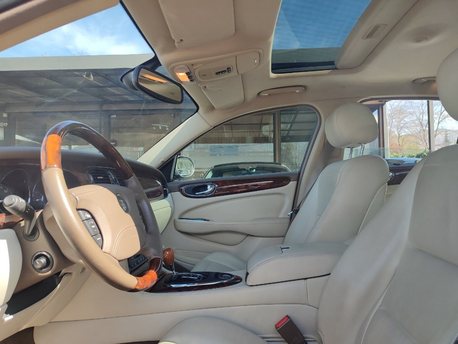 Jaguar XJ8 4.2 V8 SE 2005 - Imagen 14 de 20