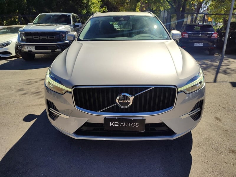 Volvo XC60 B5 II MOMENTUM 4WD 2022 - Imagen 3 de 15