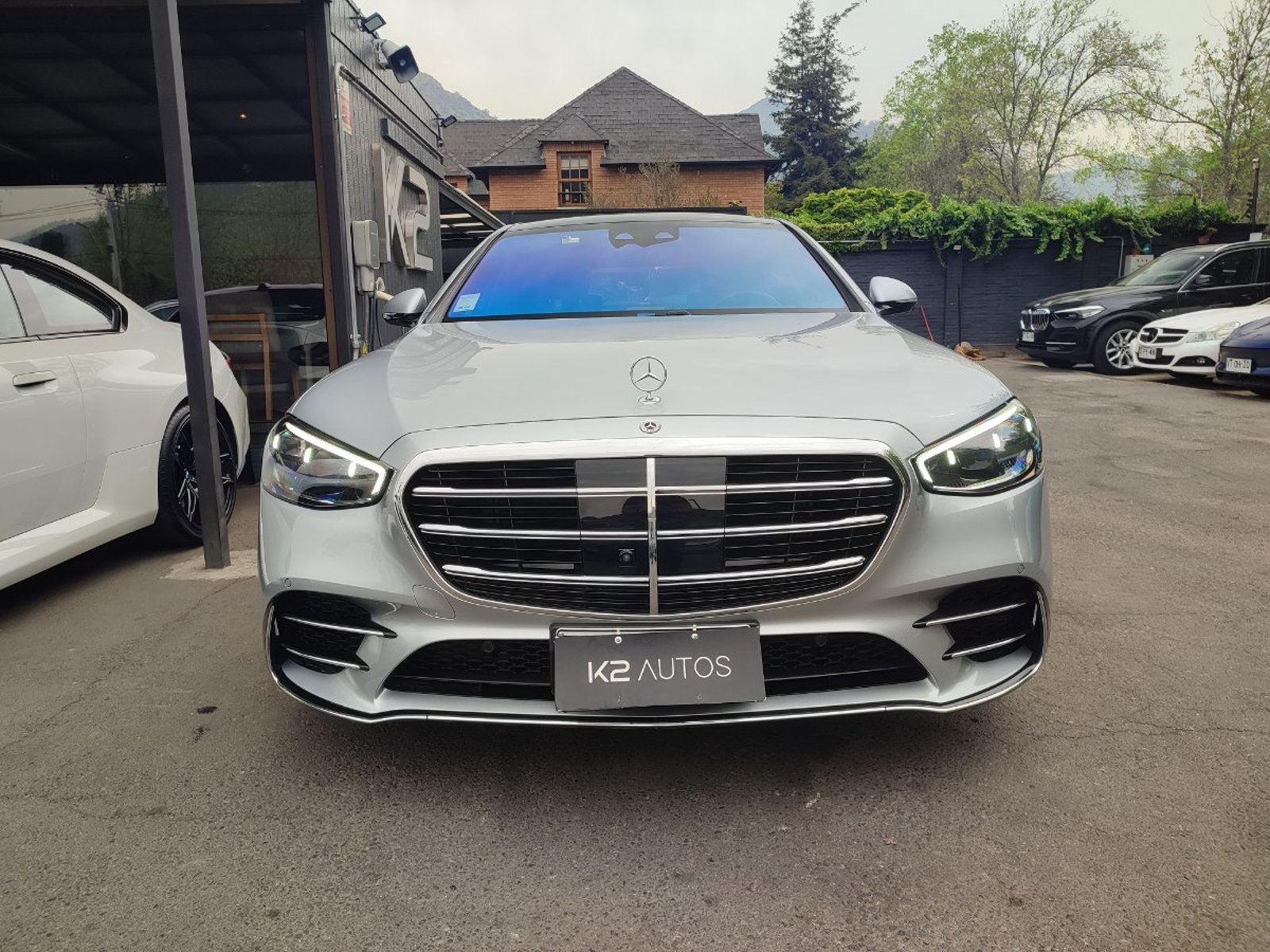 Mercedes-Benz S580 L 4.0 V8 4MATIC EQ BOOST 2025 - Foto 2 de 19