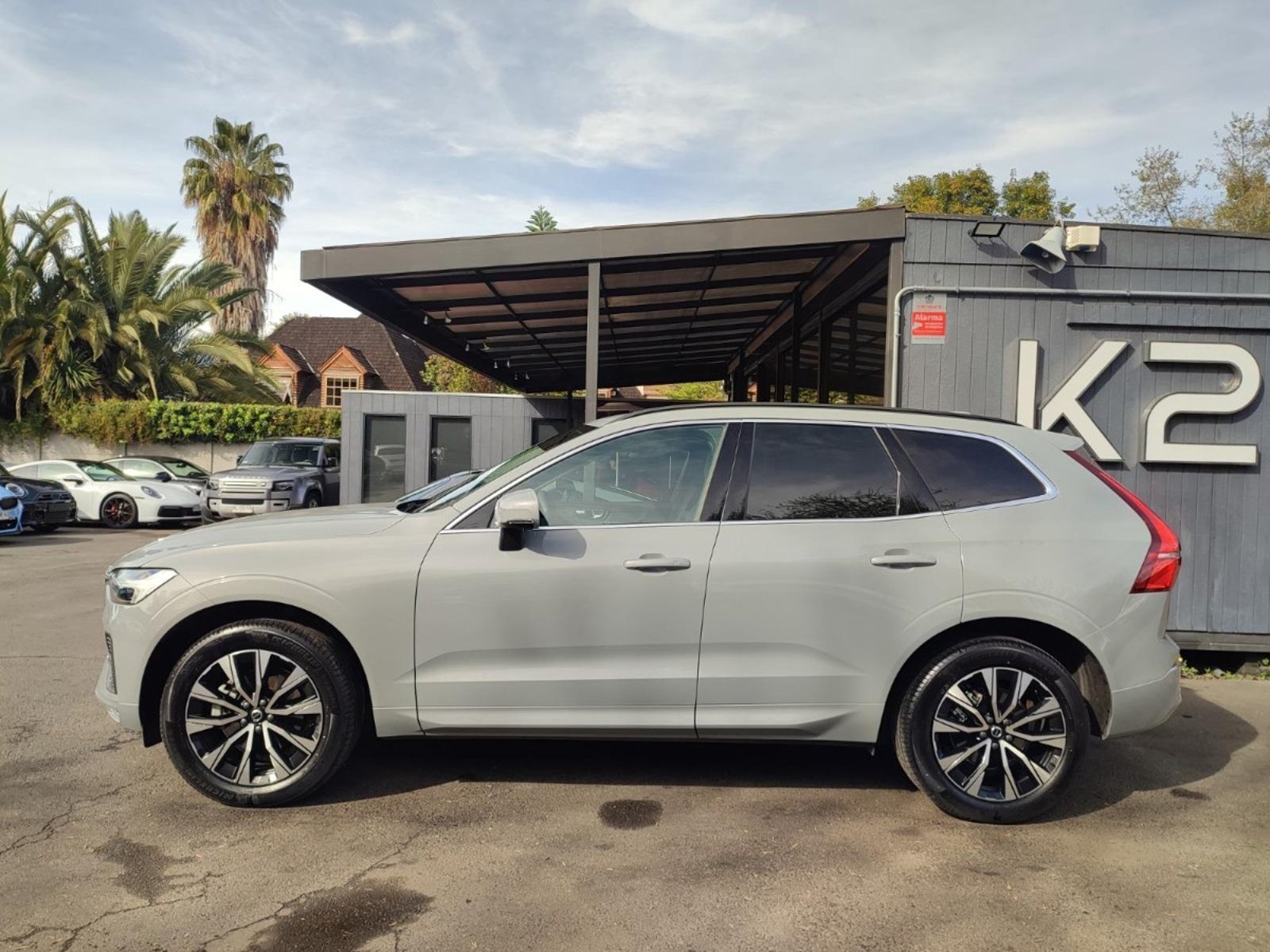Volvo XC60 II B5 PLUS 4X4 2.0 2025 - Foto 4 de 18