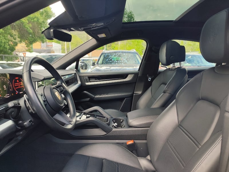 Porsche CAYENNE COUPE V6 II 3.0 4X4 2024 - Imagen 10 de 18