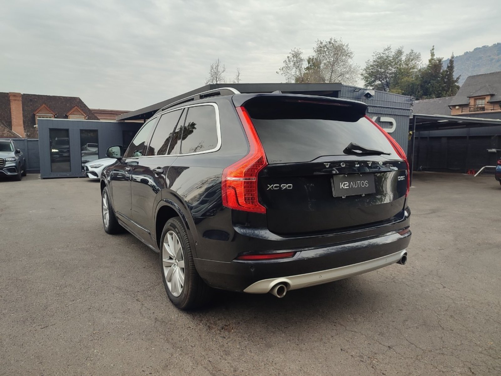 Volvo XC90 D5 MOMENTUM 2.0 4WD 2019 - Imagen 8 de 18