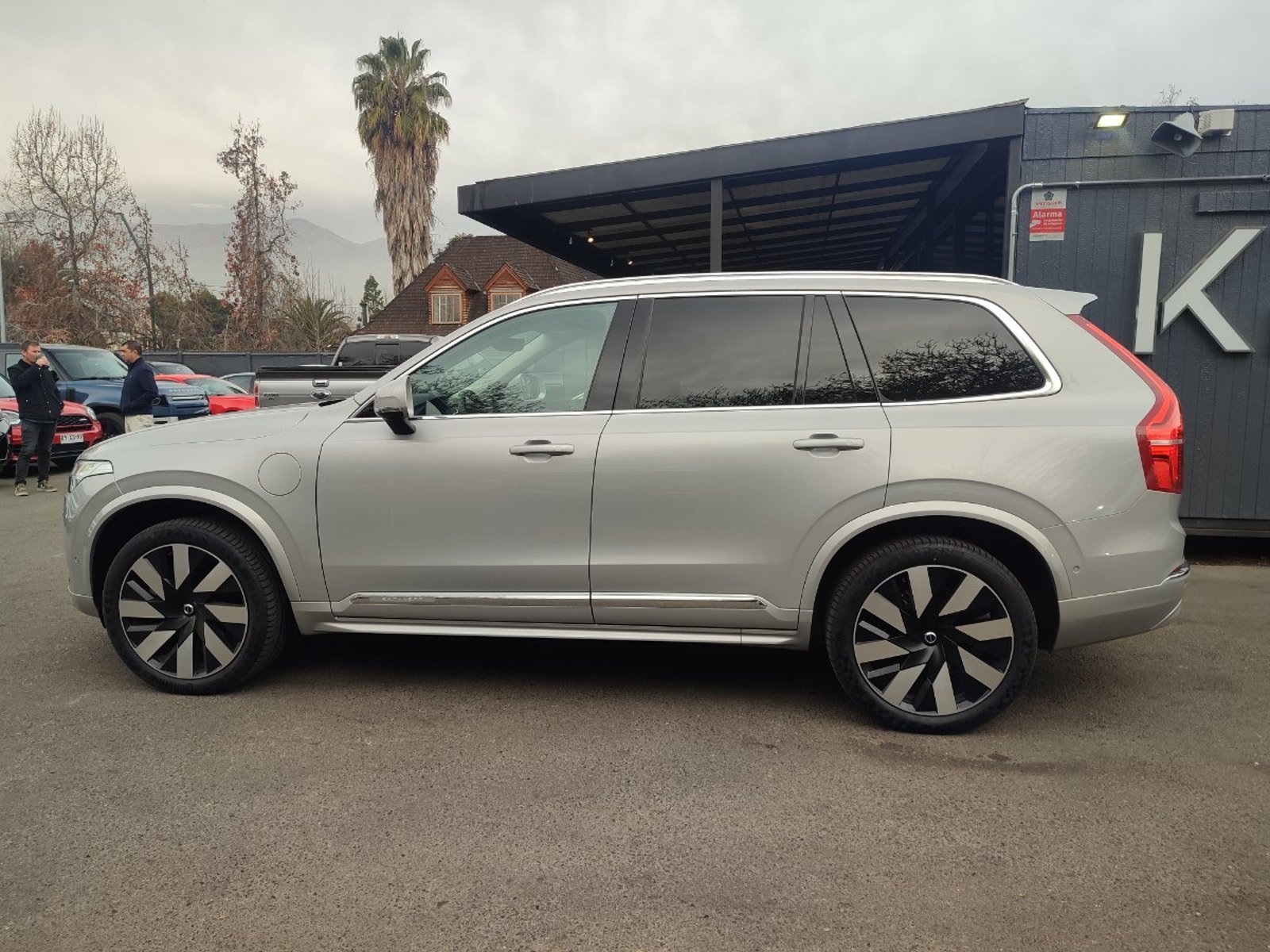 VOLVO XC90 T8 RECHARGE ULTIMATE 2.0 AWD 2024 - Foto 5 de 18
