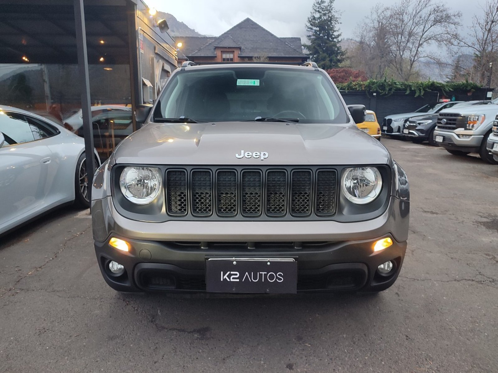 Jeep RENEGADE LX SPORT 1.8 AT 2022 - Foto 2 de 16