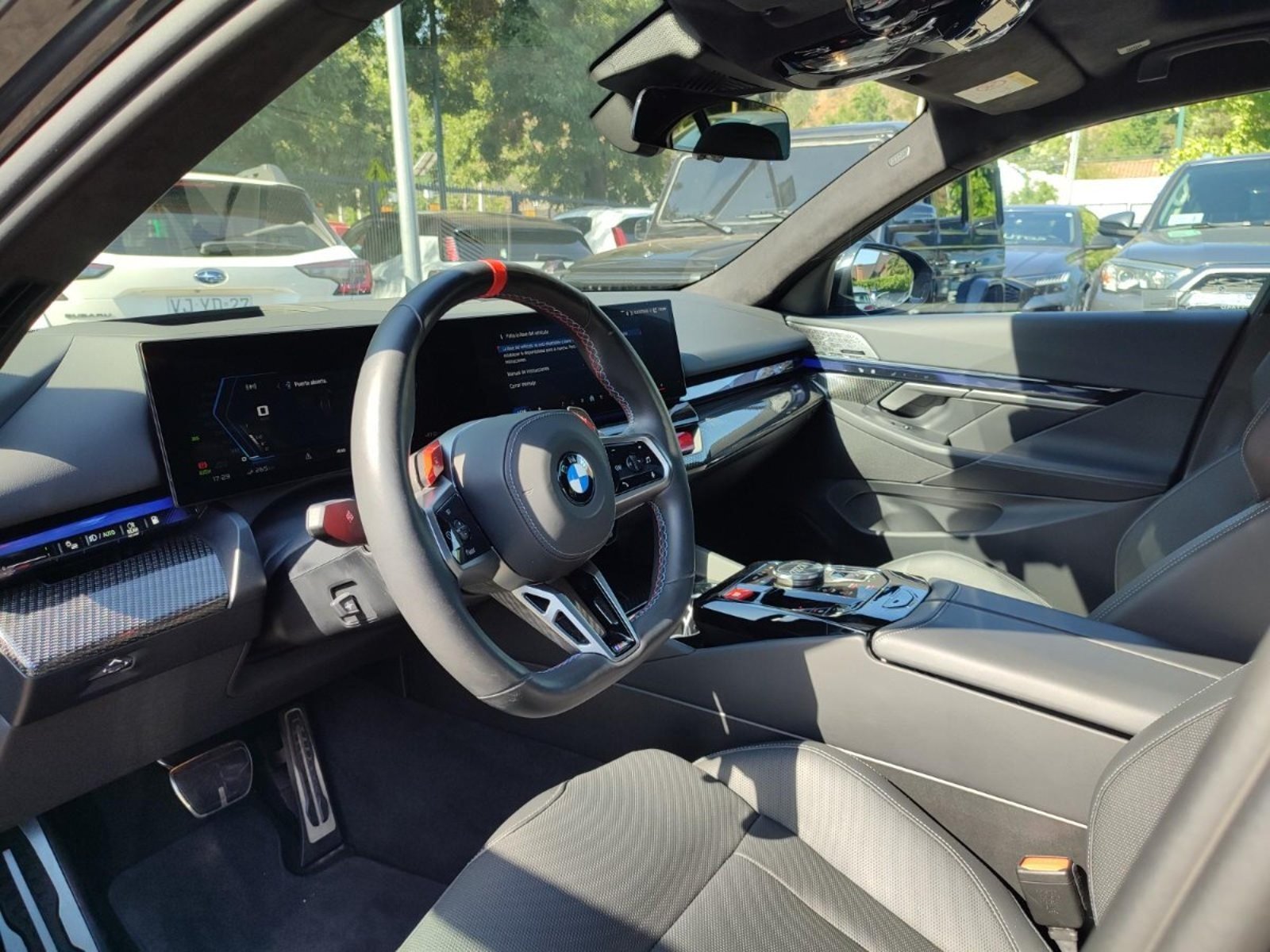 BMW M5 4.4 V8 XDRIVE 2025 - Imagen 10 de 18
