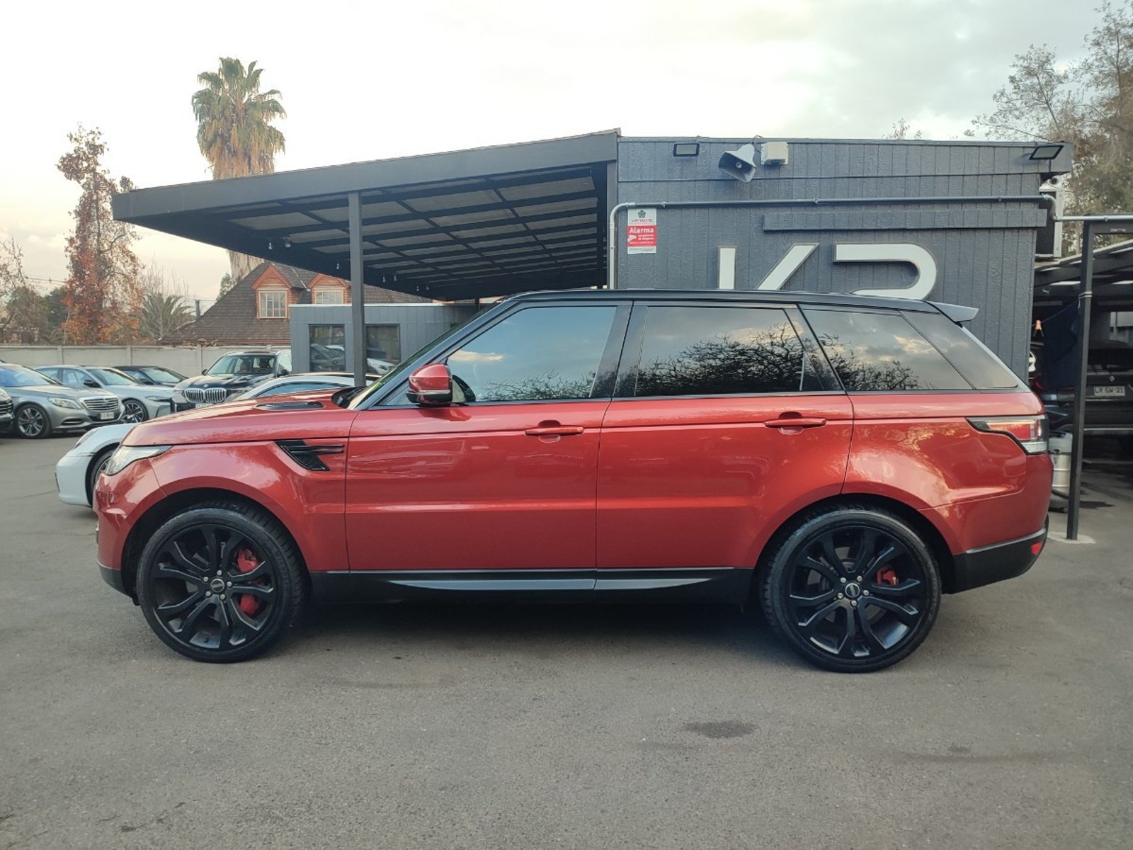Land Rover RANGE ROVER SPORT 5.0 V8 S/C 4WD 2014 - Foto 5 de 19
