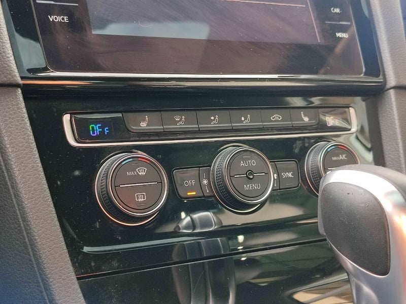 Volkswagen GOLF GTI 2.0 TSI DSG 2018 - Imagen 13 de 16