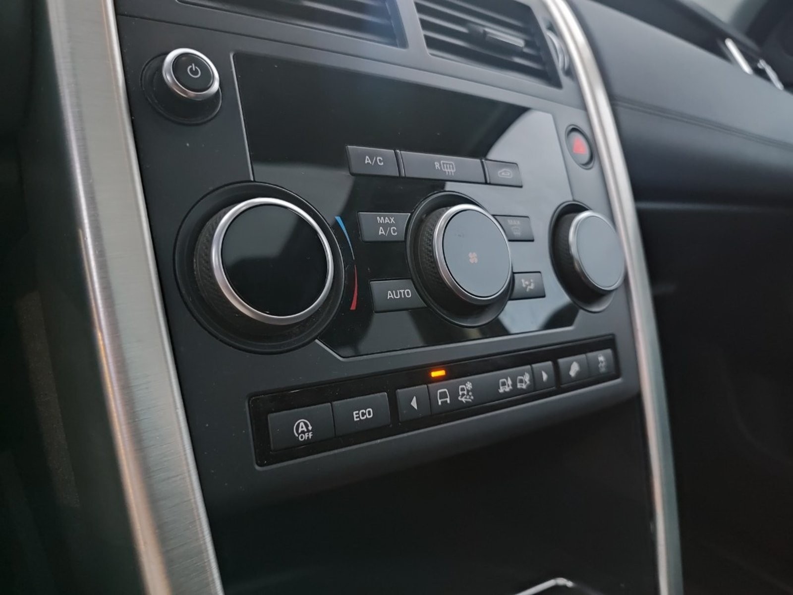LAND ROVER DISCOVERY SPORT 2.0 SE 4X4 2019 - Imagen 15 de 17