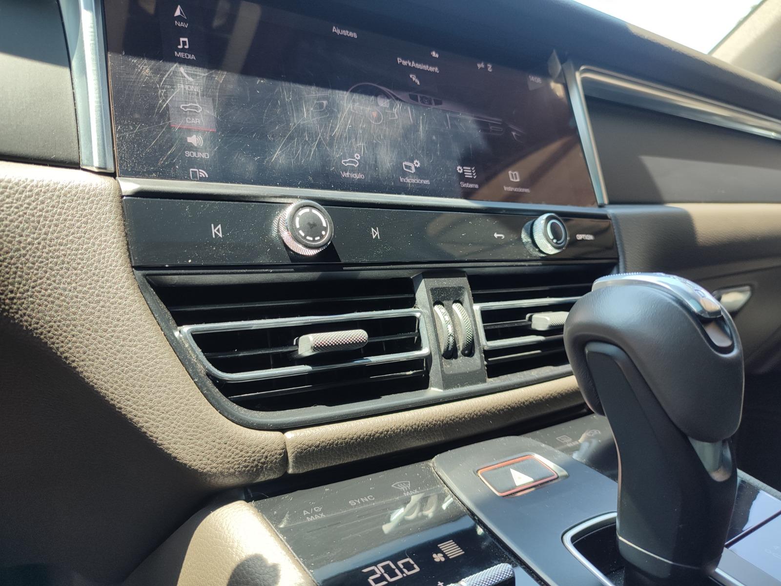 PORSCHE MACAN R4 III 4WD 2.0 2023 - Imagen 12 de 18