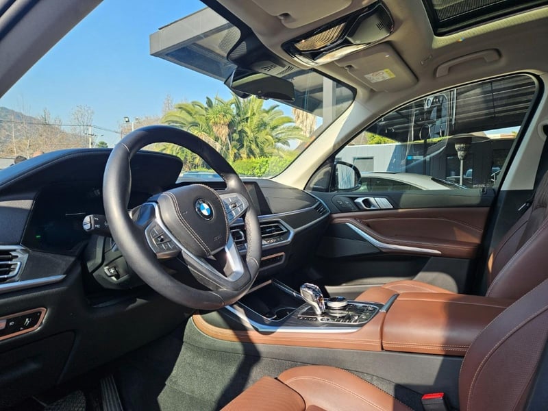 BMW X7 XDRIVE 40I PURE EXCELLENCE 2023 - Imagen 9 de 17