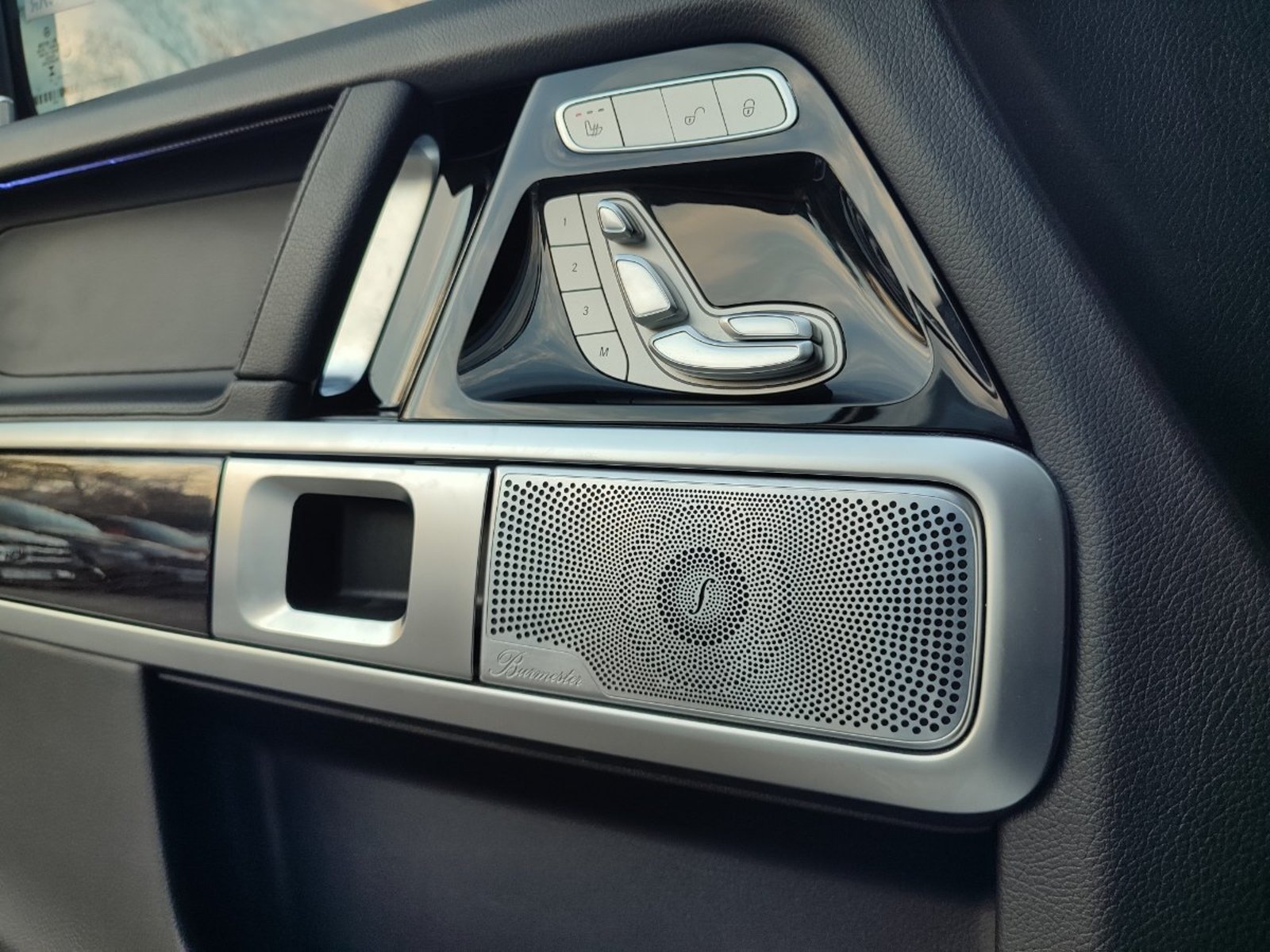MERCEDES-BENZ G500 4.0 V8 BITURBO 4WD 2023 - Imagen 17 de 19