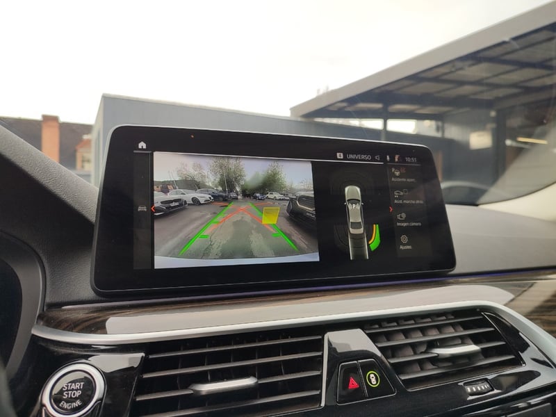 BMW 520D HERITAGE 2.0 AT 2022 - Imagen 14 de 15