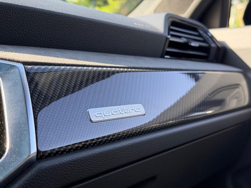 Audi RS Q3 SPORTBACK 2.5 TFSI QUATTRO 2022 - Imagen 16 de 17