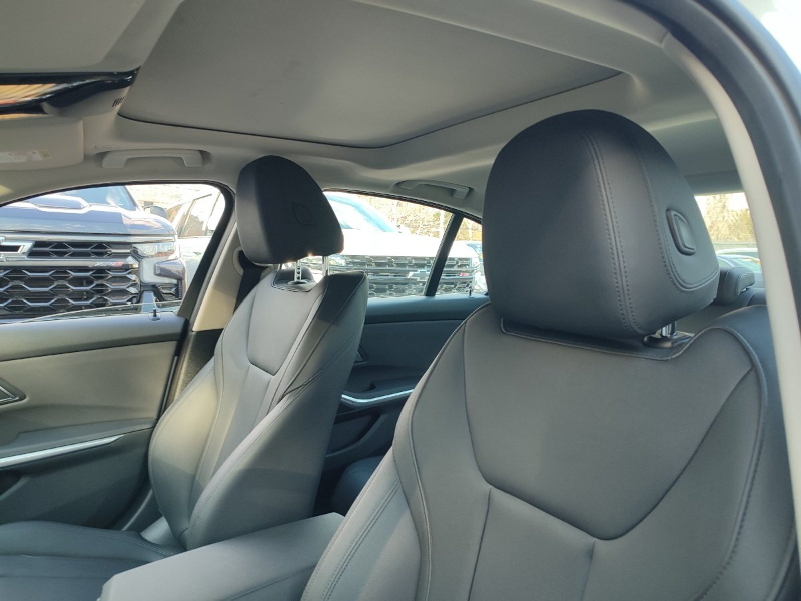 BMW 320D SPORT SEDAN 2.0 AT 2021 - Imagen 12 de 17