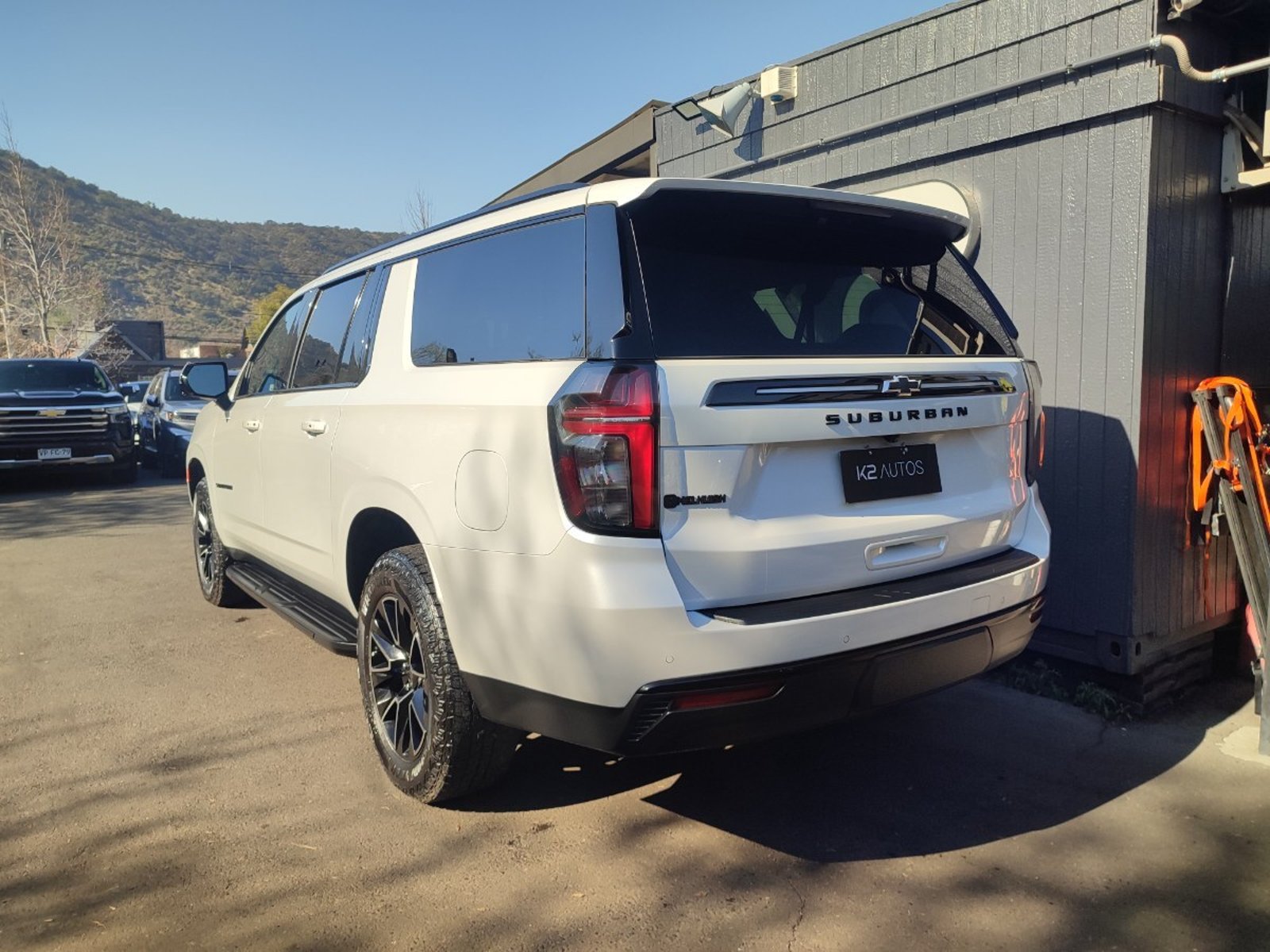 Chevrolet SUBURBAN Z71 5.3 4WD 2025 - Imagen 7 de 18
