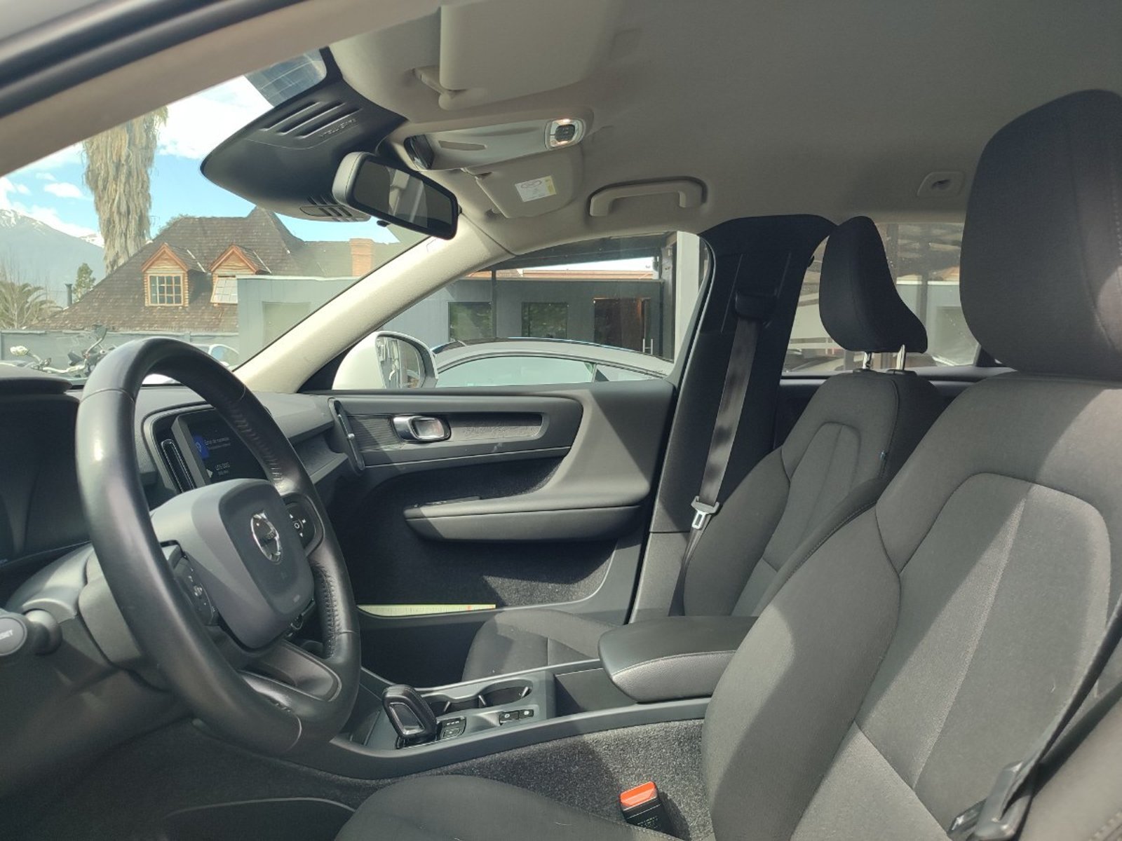 Volvo XC40 T4 KINECT 2.0 AT 2020 - Imagen 11 de 17