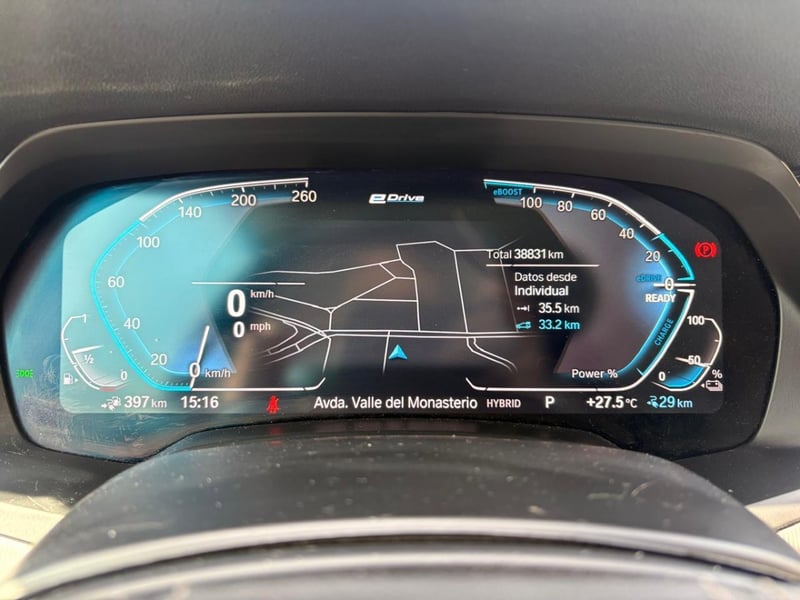 BMW X5 XDRIVE45E URBAN 3.0 AUT 2022 - Imagen 14 de 17