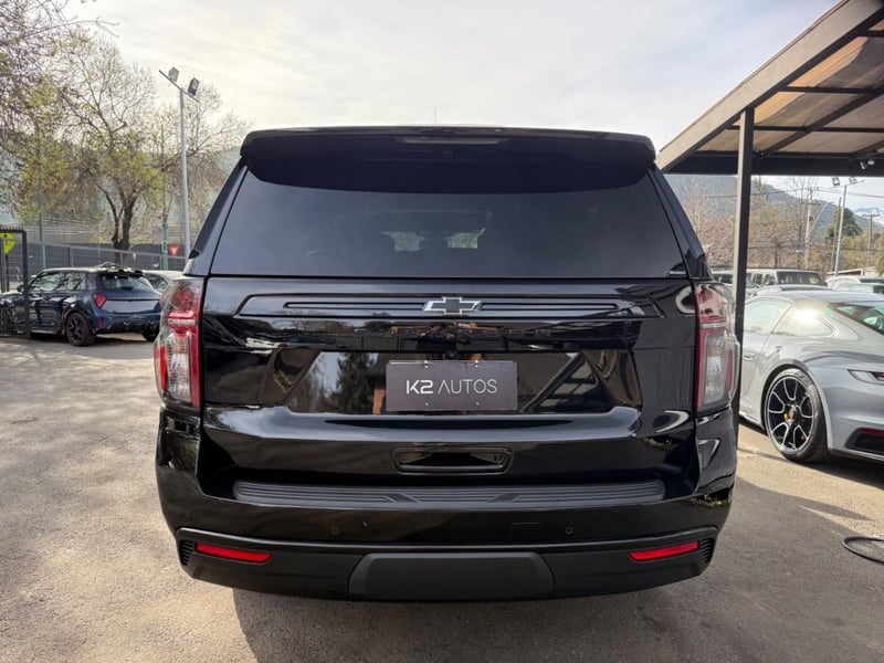 Chevrolet SUBURBAN Z71 5.3 4WD 2023 - Imagen 6 de 17