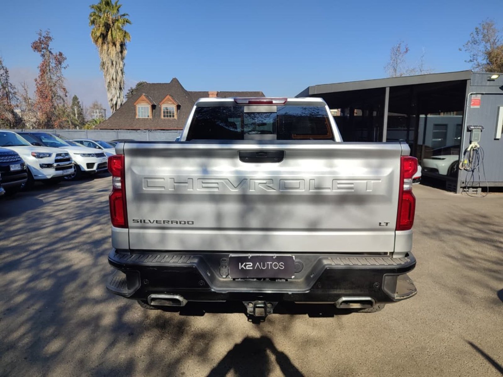 CHEVROLET SILVERADO LT TRAILBOSS 5.3 4X4 2022 - Imagen 6 de 17