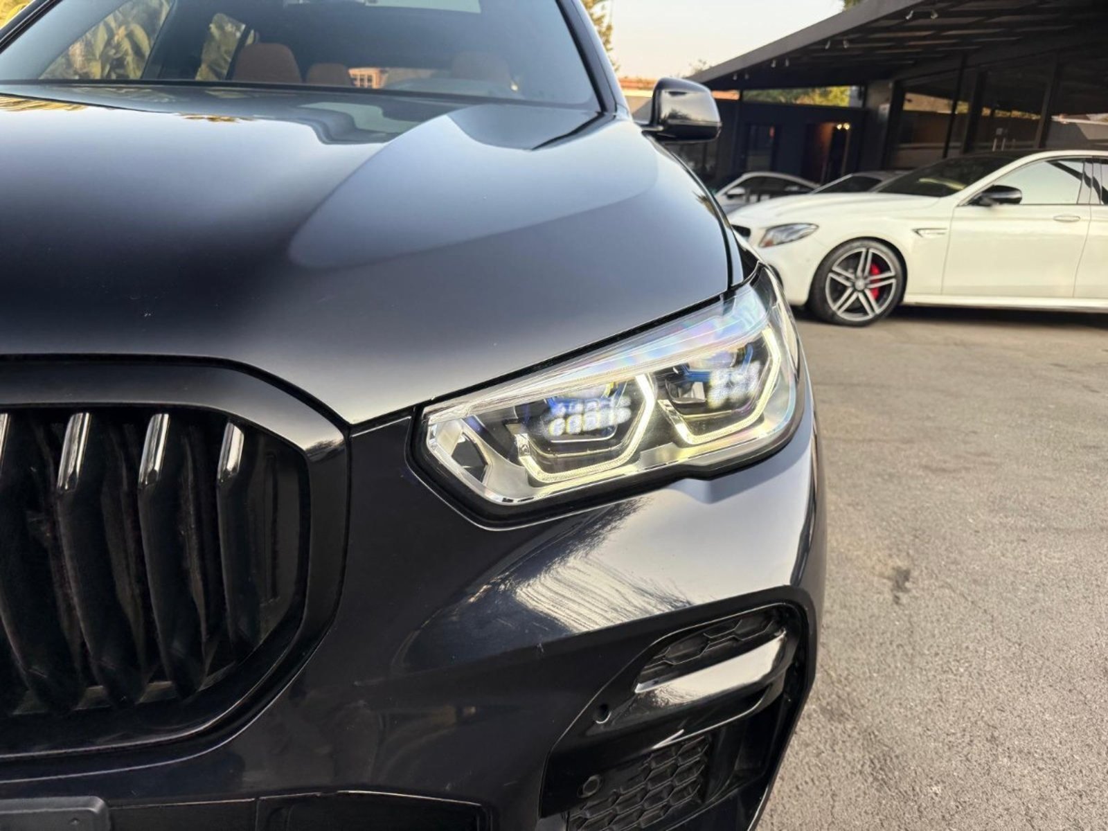 BMW X5 M50I XDRIVE 4.4 V8 2022 - Foto 3 de 18