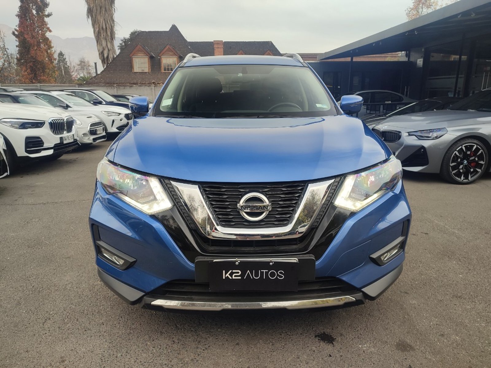 Nissan X-TRAIL SENSE 2.5 CVT 4X4 2023 - Foto 2 de 17