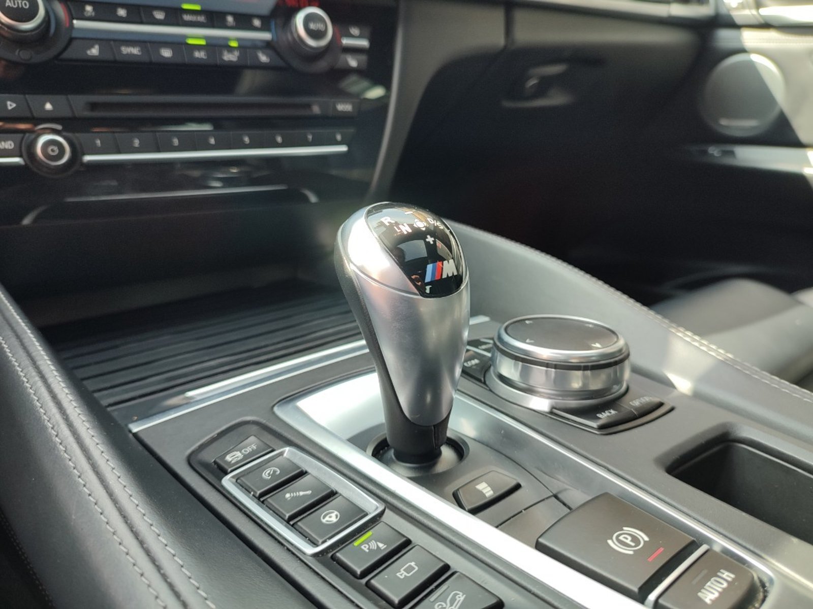 BMW X6 M 4.4 V8 AT 2018 - Imagen 13 de 18