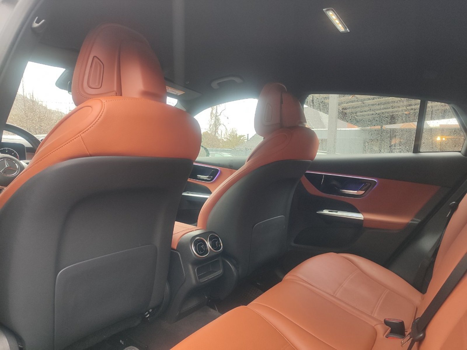Mercedes-Benz GLC 220D COUPE 2.0 4MATIC AT 2024 - Imagen 10 de 17