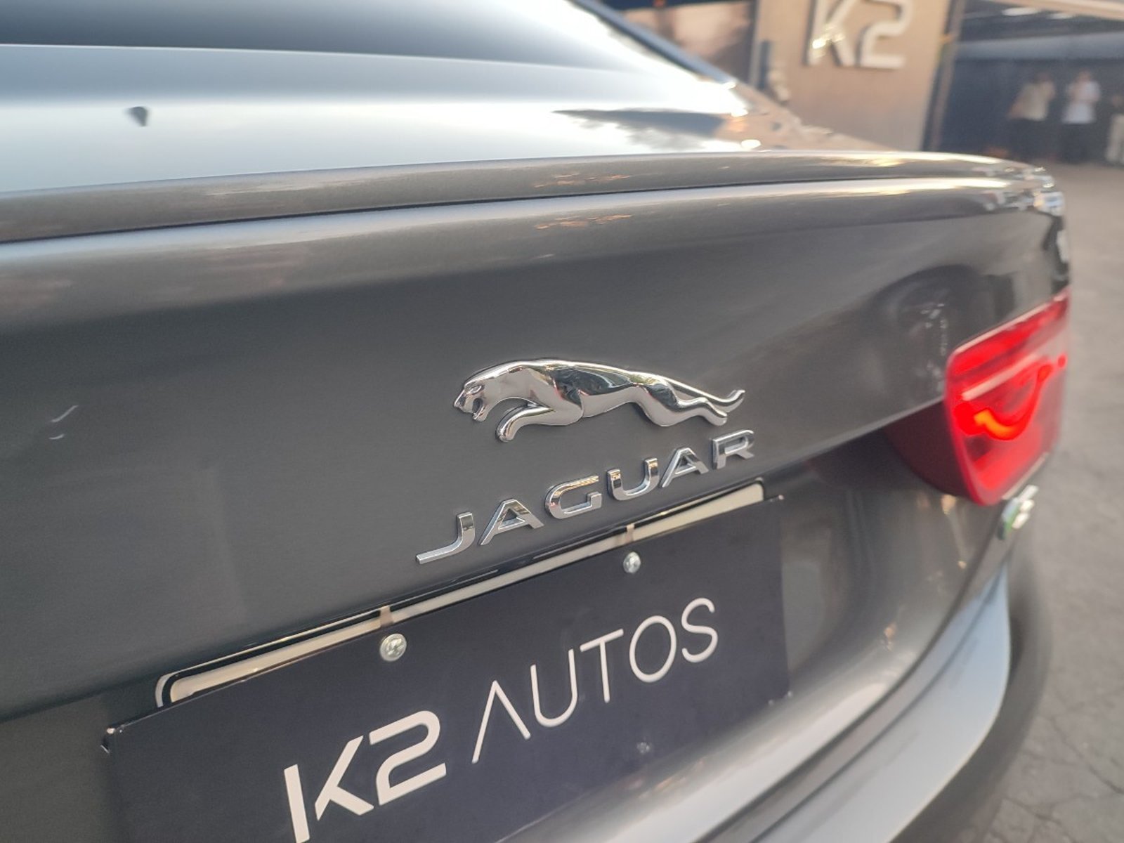 Jaguar XE S/C 3.0 S AT 2020 - Imagen 6 de 16