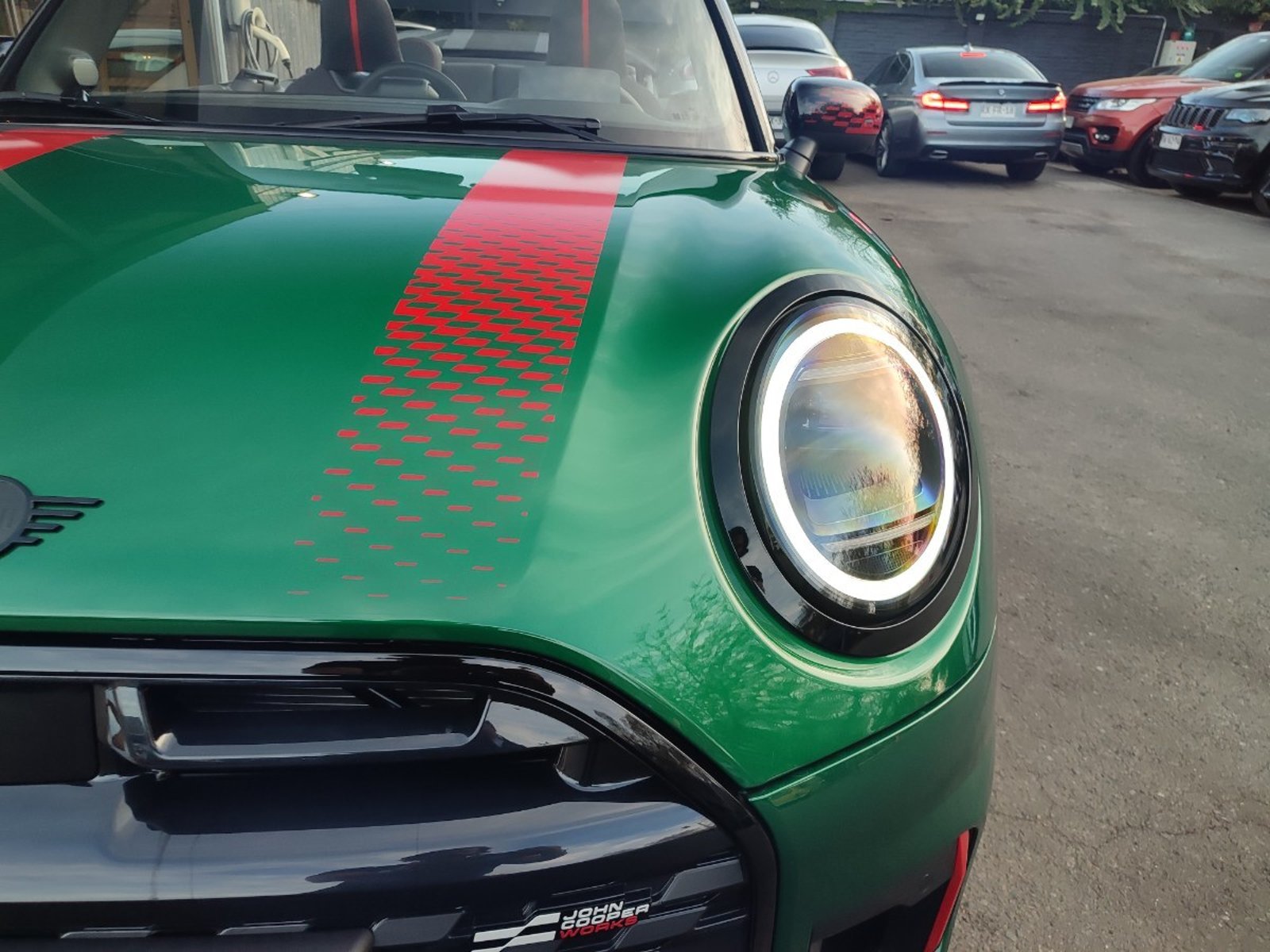 Mini COOPER JCW CABRIOLET 2.0 AT 2026 - Foto 3 de 18