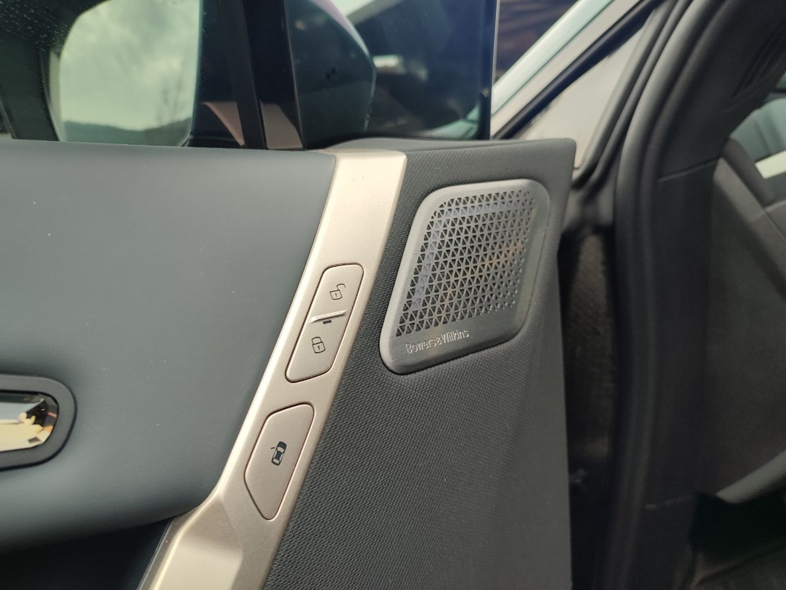 BMW IX XDRIVE 40 ATELIER 4WD 2023 - Imagen 14 de 18