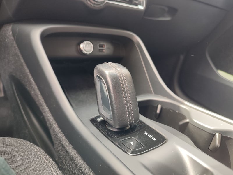 Volvo XC40 T4 KINECT 2.0 AT 2020 - Imagen 14 de 17