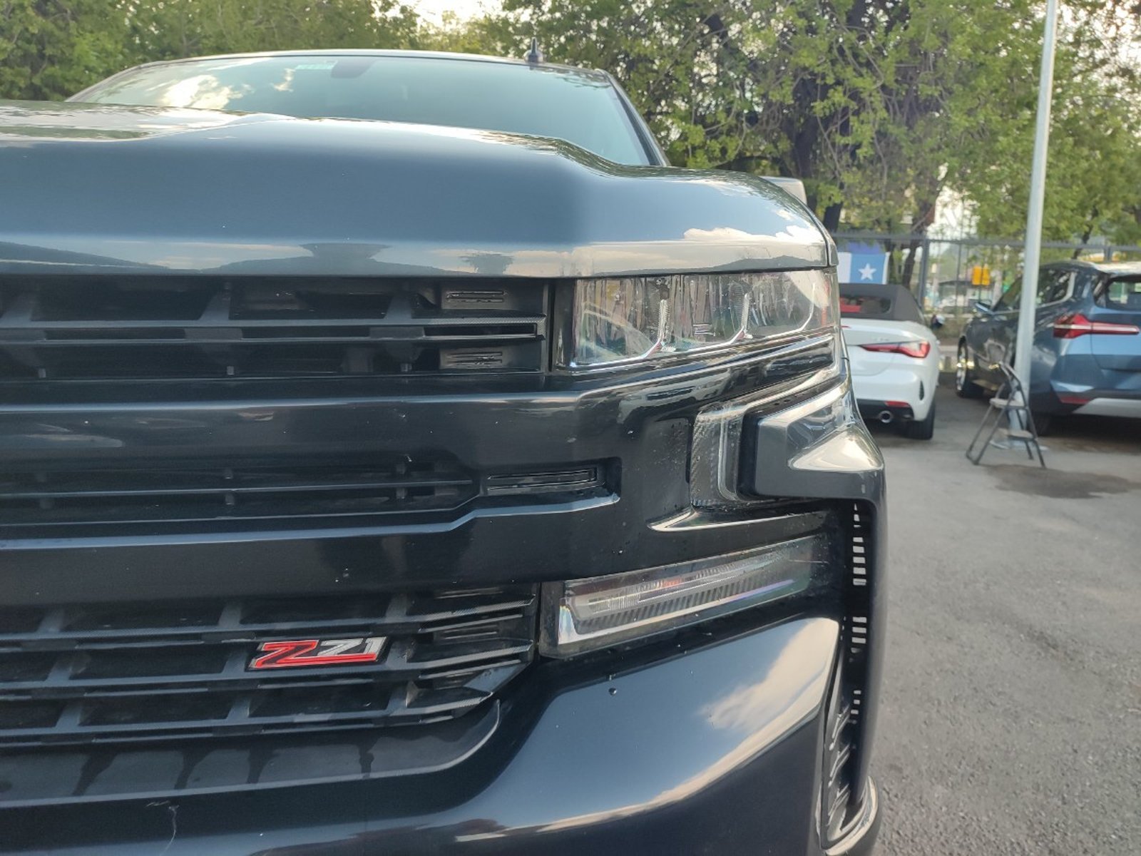 Chevrolet SILVERADO LT TRAILBOSS 5.3 4X4 2020 - Foto 3 de 18