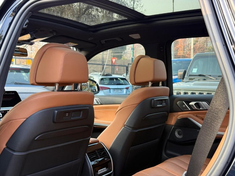 BMW X5 M50I XDRIVE 4.4 V8 2022 - Imagen 15 de 18