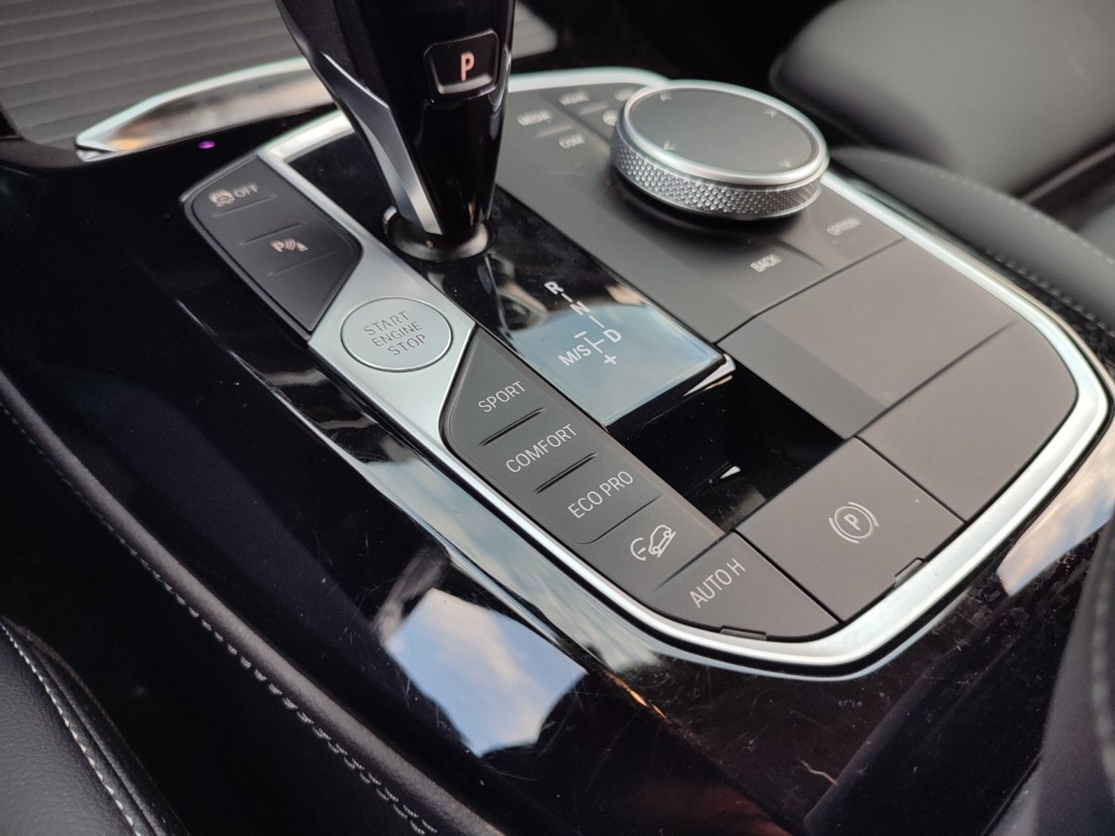 BMW X4 DYNAMIC XDRIVE 20I 2.0 2026 - Imagen 15 de 19